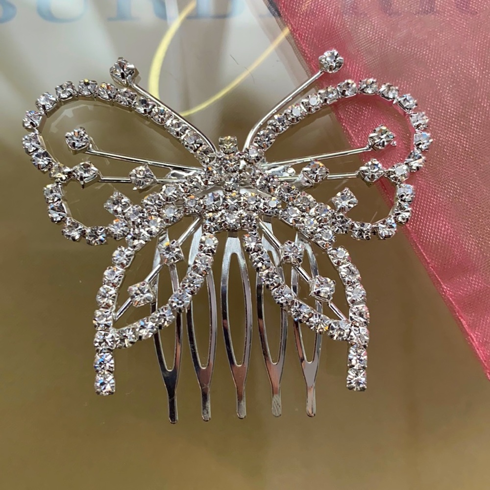Butterfly hair accessory